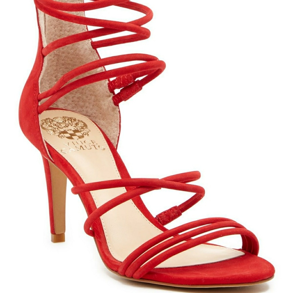 VINCE CAMUTO Cadella Strappy Sandal- NEW😍❤
